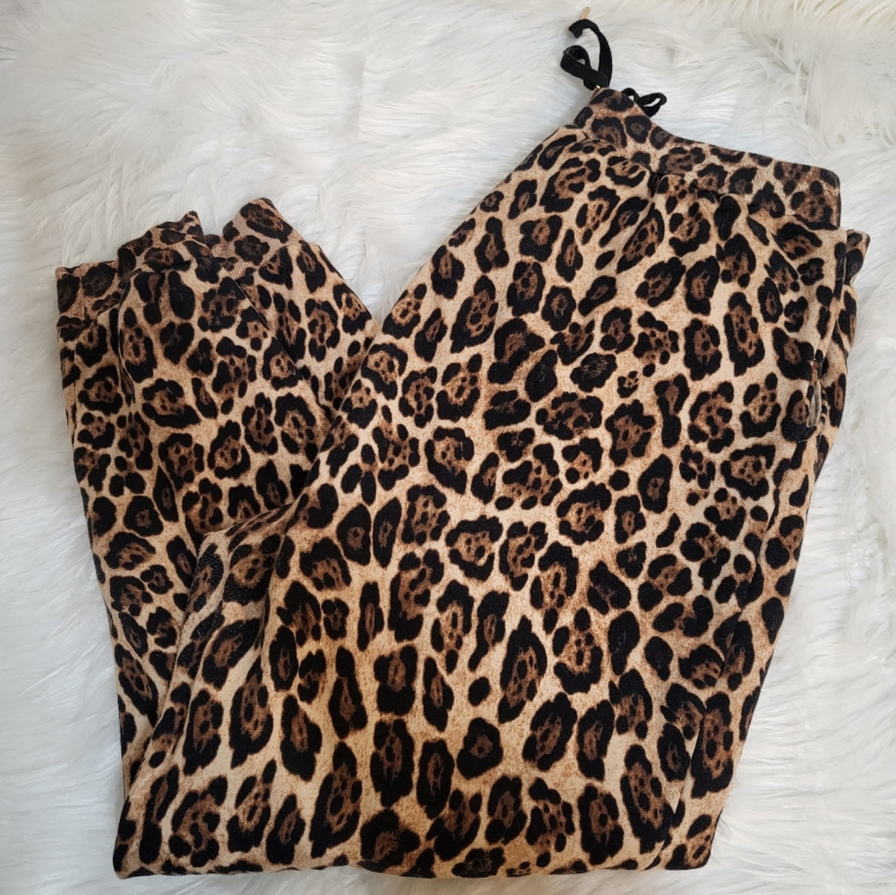 Nina Parker leopard print joggers size 1X